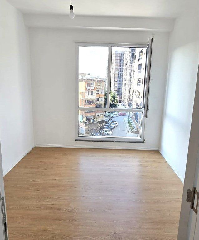 Apartament 2+1+2 Tualete, me Qira në Don Bosco, Tiranë