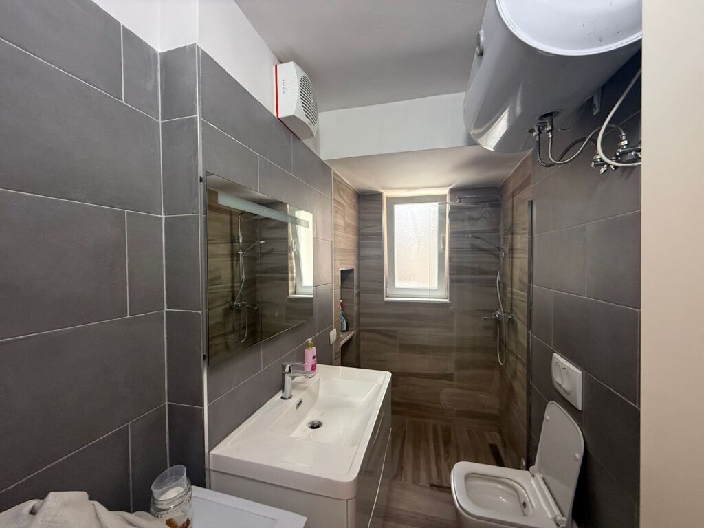 Affitto, Appartamento 2+1, Via Mine Peza, Tirana