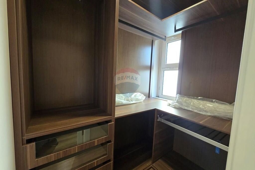 Appartamento - In Affitto - Via Abdyl Frashëri, Tirana