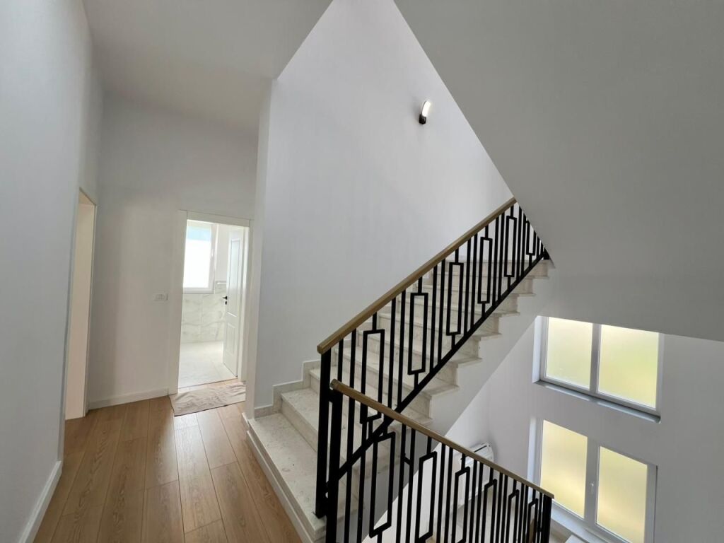 3-storey villa for rent, “Rezidenca Vilat Lule”, Mjull Bathore