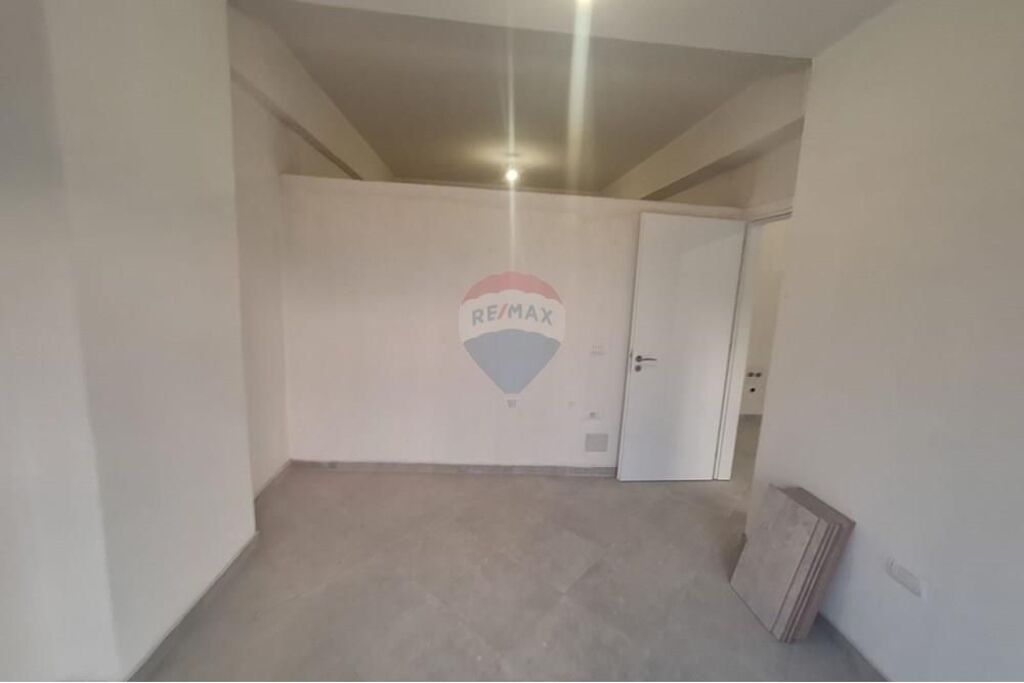 Apartament 3+1 ne Shitje tek Brryli