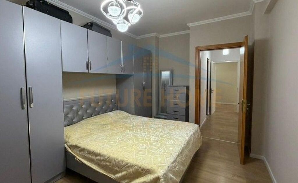 For sale, Apartment 2+1+2, Unaza e Re