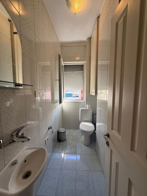 Apartment 2+1+2 for rent in Bllok !