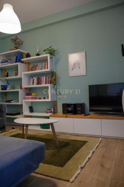 1+1 APARTMENT FOR RENT NEAR THE ELECTRIC MARKET