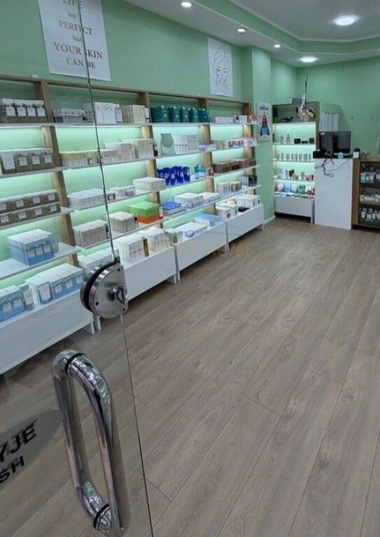 Shitet , Biznes , Rruga e Durresit , Tirane