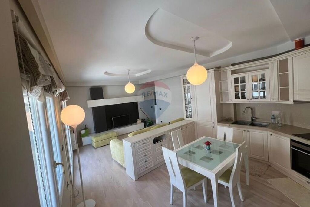 Duplex per shitje me pamje nga Liqeni i Thate ID: 530181095-240