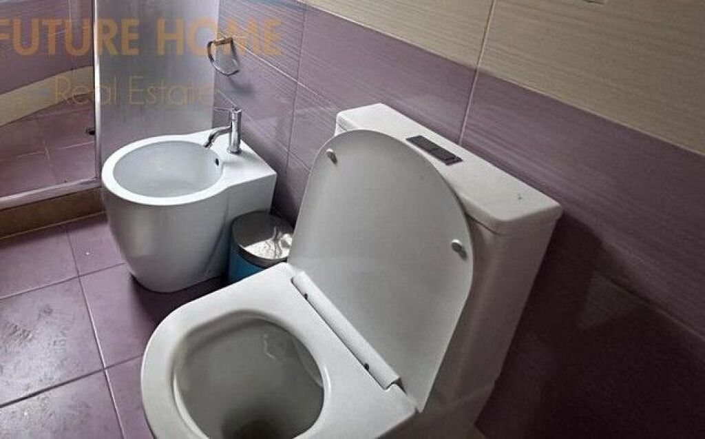 Appartamento 2+1+2 in vendita,Lago Secco,Tirana