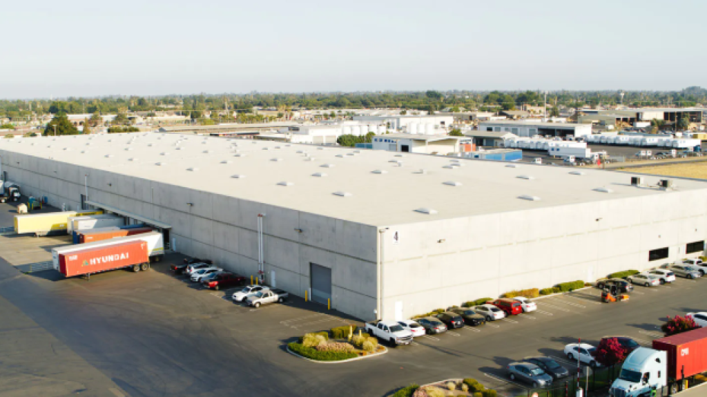 🏭 Kapanon për Shitje – Porto Romano, Durrës