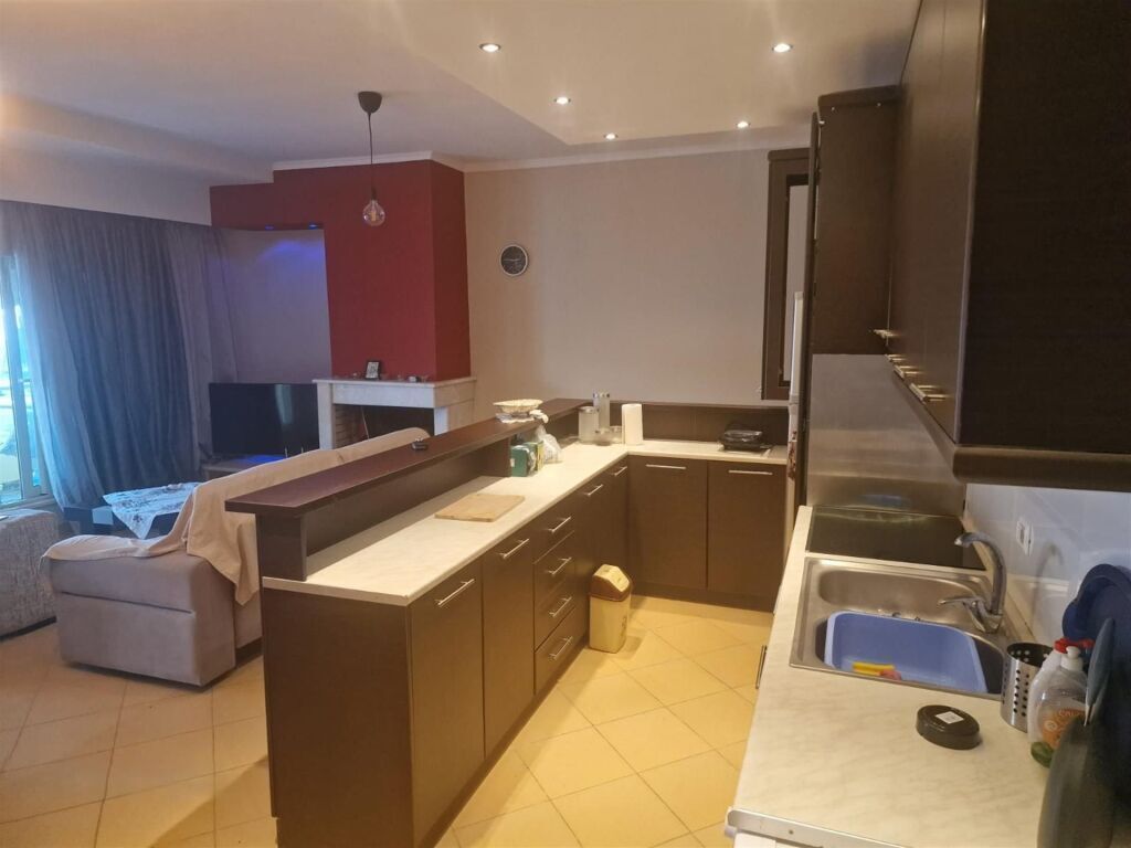 Apartament për shitje ne Himarë