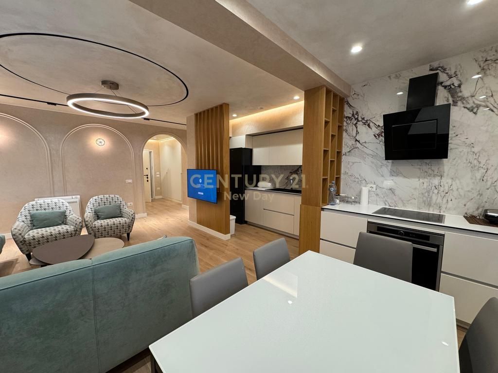 APPARTAMENTO 2+1+2T IN VENDITA A MALIN E ROBIT!