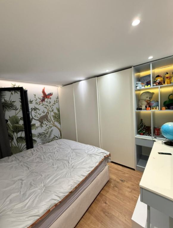 🏡 Super Vilë Luksoze për Shitje – Liqeni i Thatë