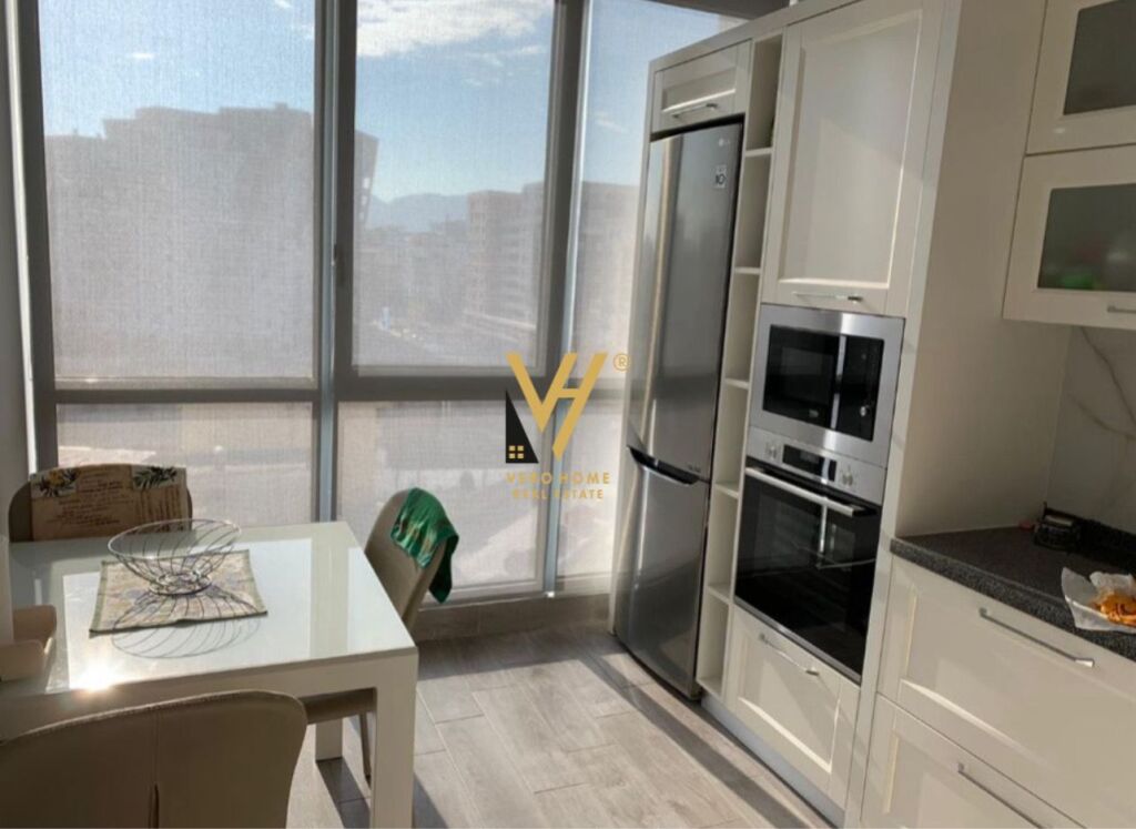 JEPET APARTAMENT 2+1 ME QERA TE ISH PARKU 63.000 LEKE