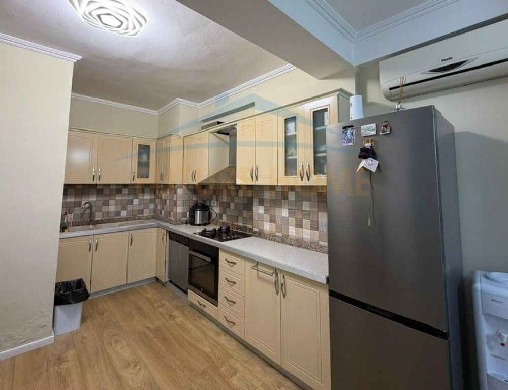 For sale, Apartment 2+1+2, Unaza e Re