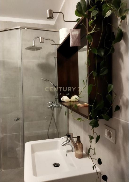 1+1 APARTMENT FOR RENT NEAR THE ELECTRIC MARKET