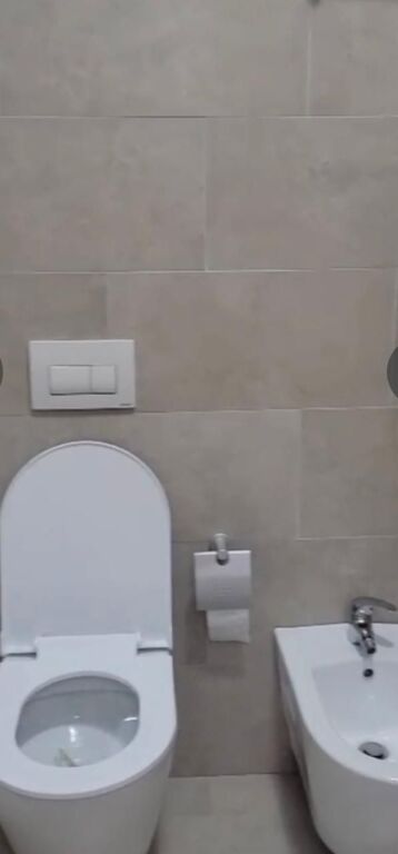 Apartament me qera 1+1 - 📍Rruga Kavajes, prane kompleksit Delijorgji