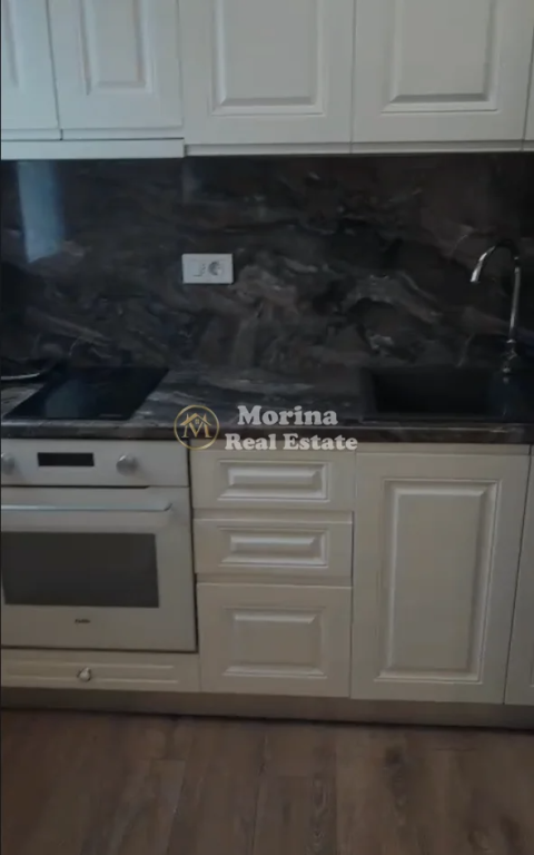 Affitto | Appartamento 3 + 1 | Via Mine Peza | 800 €/mese