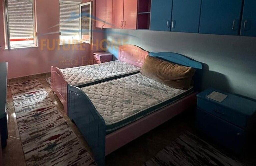 Appartamento 2+1+2 in vendita,Lago Secco,Tirana