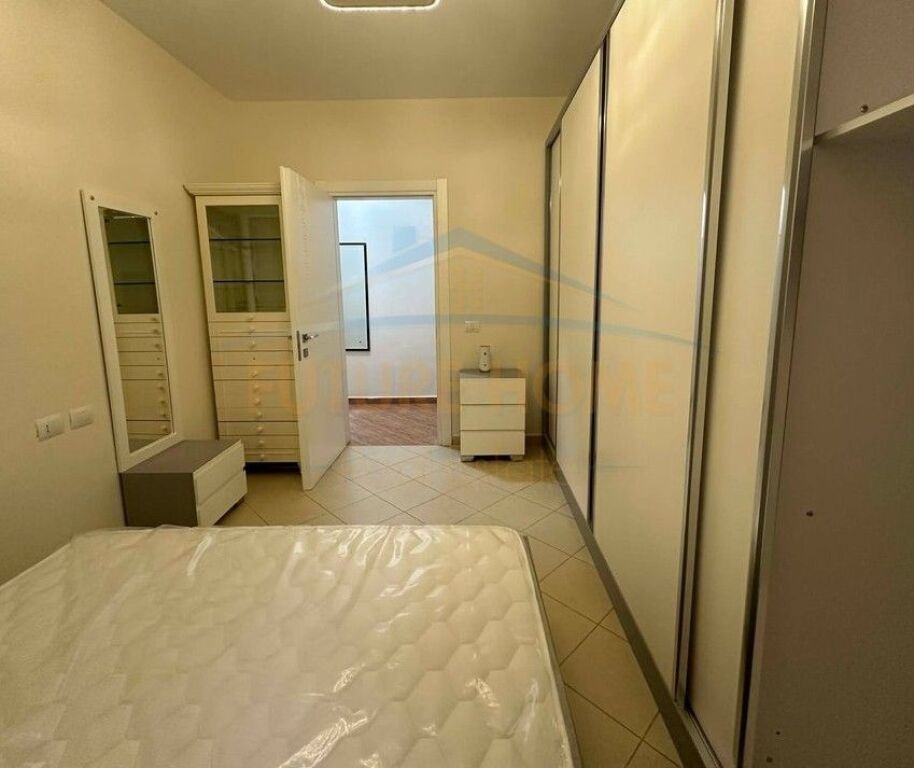 Qera, Apartament 2+1, Unaza e Re