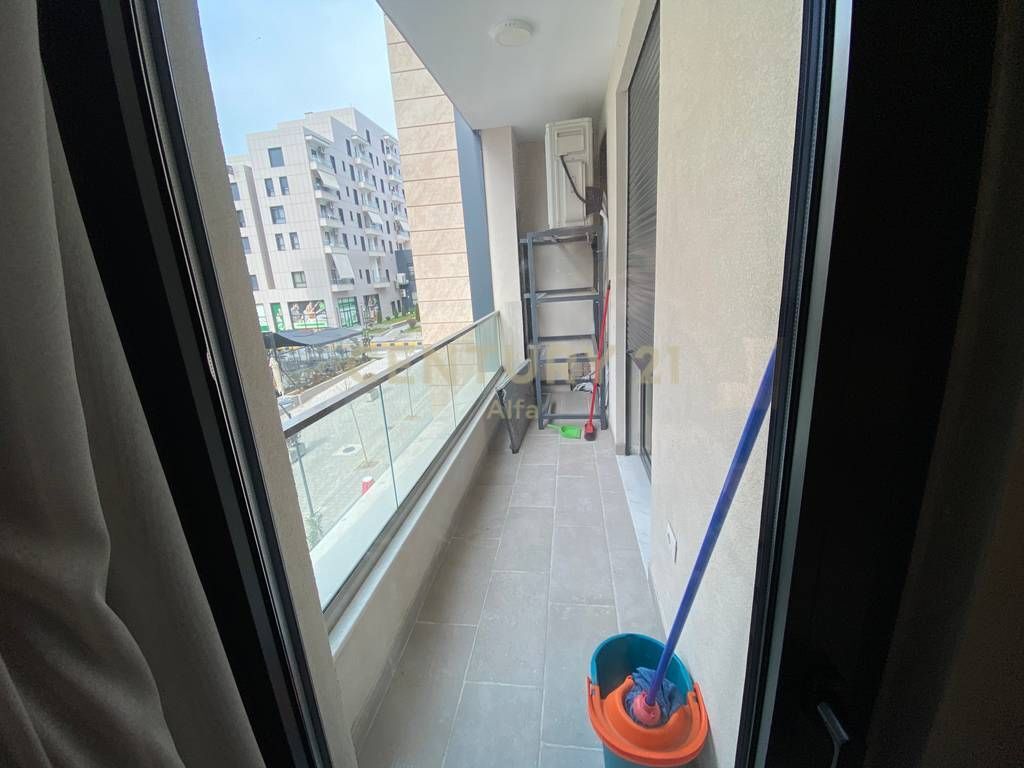 Shitet Apartament 2+1+2 në Rezidencën Erli !