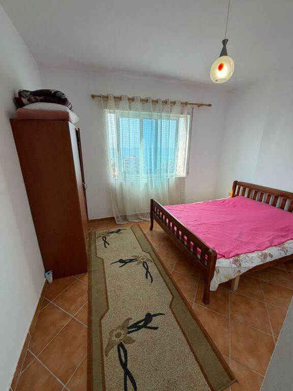 Shitet super apartament me pamje të plotë nga deti! 🌊