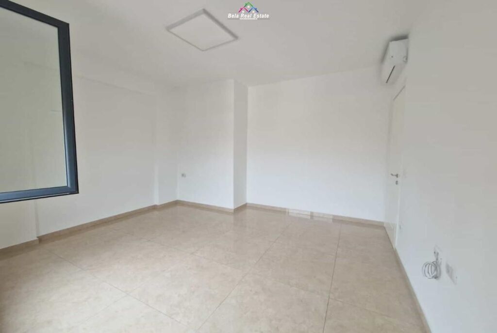 Office for Rent 3+1 in Myslym Shyr (ID BZ2867) Tirana