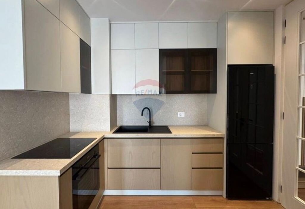 APARTAMENT 2+1 PER SHITJE TEK DONIKA CENTER ID: 530281026-1270