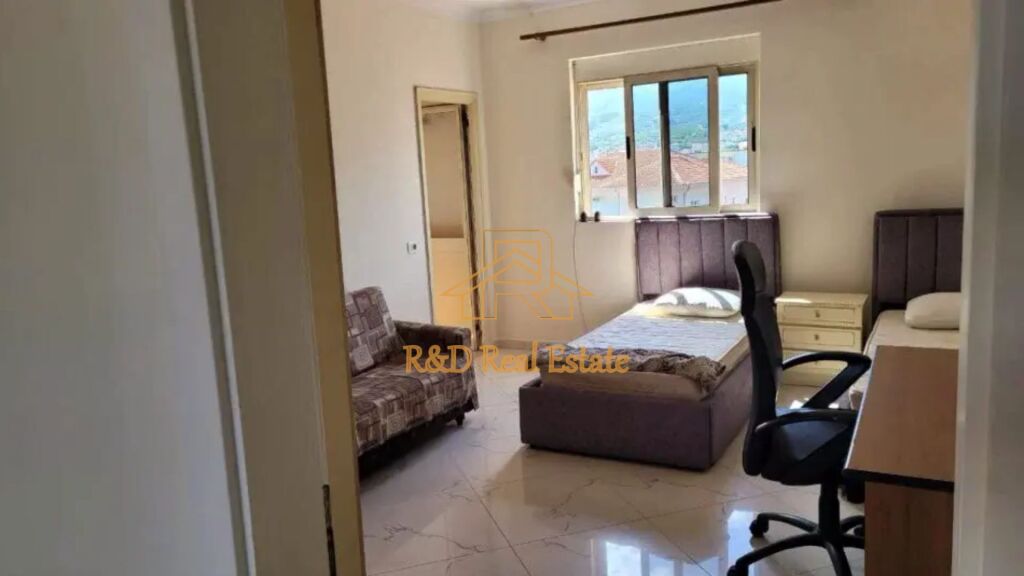 🏡 APARTMENT FOR RENT 3+1+3 – Kodra e Priftit