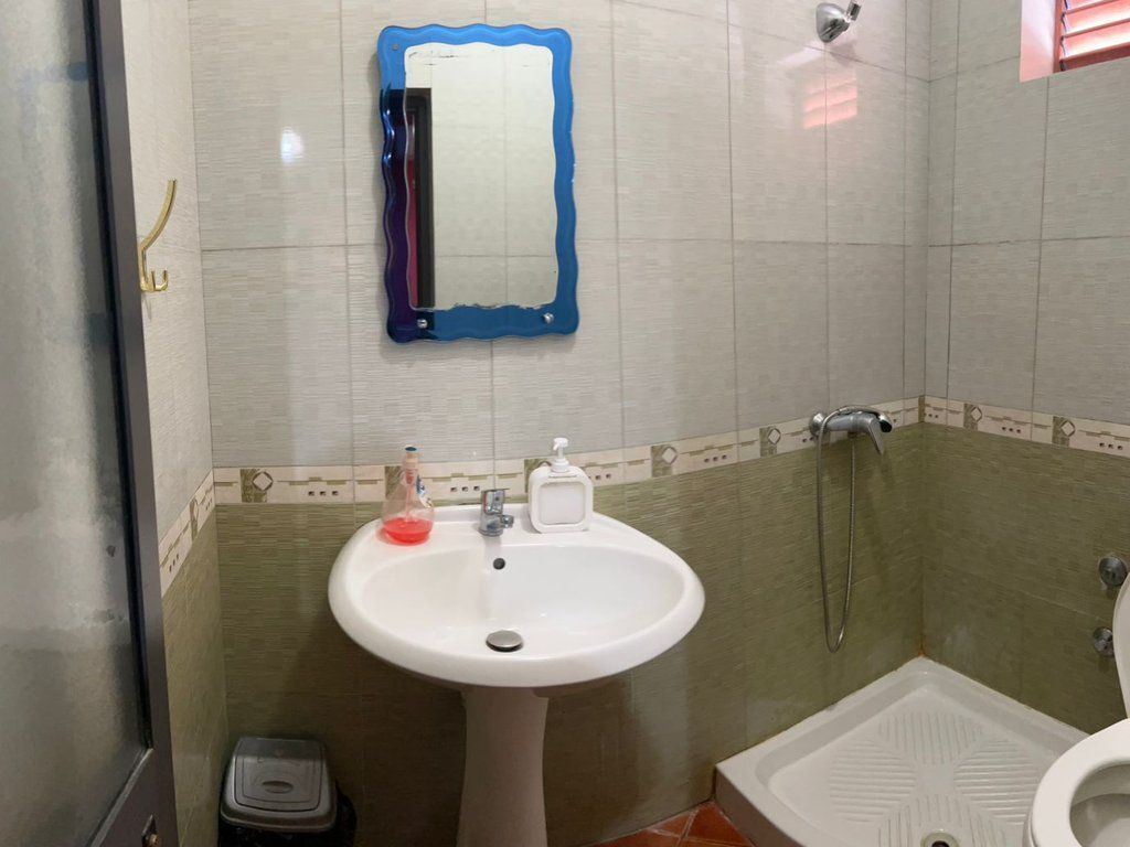 Motel në Qera ose Shitje në Vaqarr, Tiranë 850,000 €