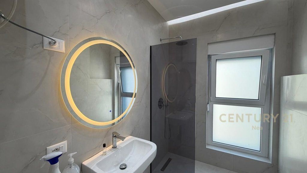 APARTMENT 2+1+ PARKING SPACE - ALI DEMI - KADIU COMPLEX 600 € /Month Total Area 75m2