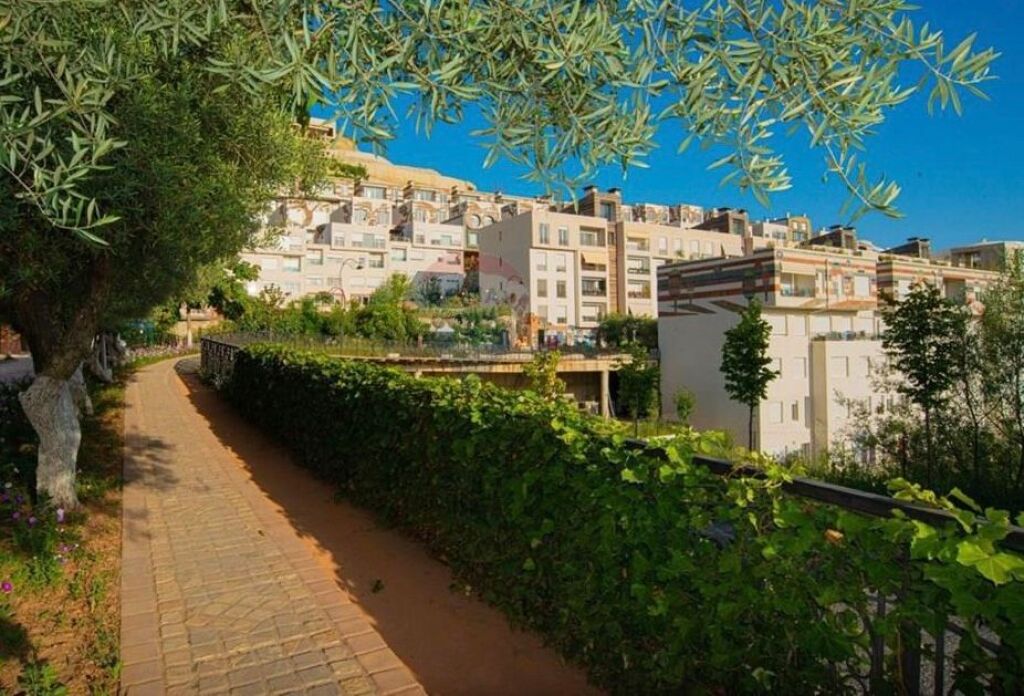 IN VENDITA, TRIPLEX, KODRA E DIELLIT, TIRANA  ID: 530581010-78