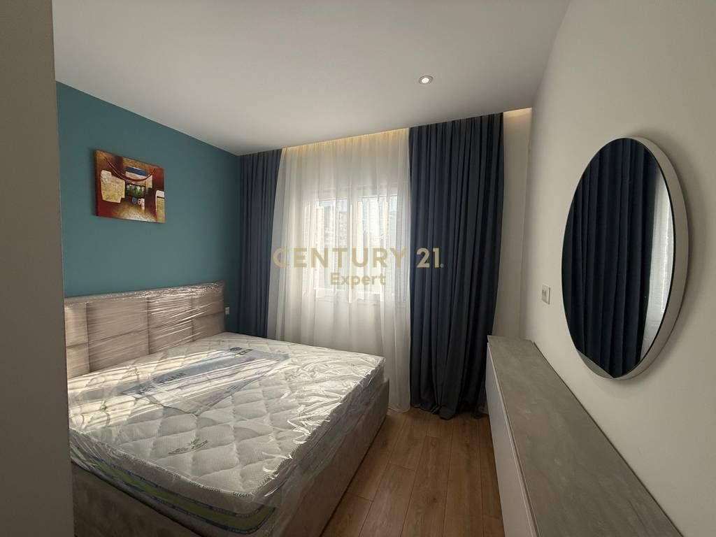 APARTAMENT 1+1 PER QIRA TEK 21 DHJETORI 450 € /Muaj