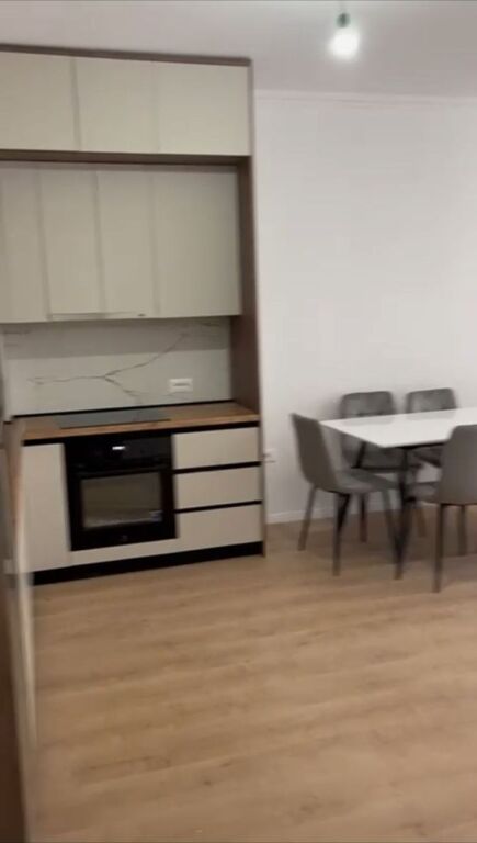 Appartamento in affitto 2+1+2+posto auto