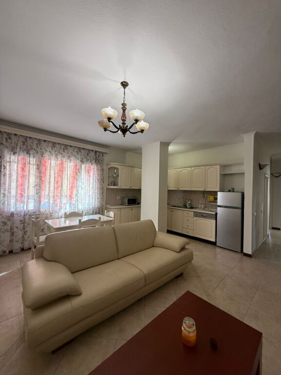 Apartment 2+1, Bllok!