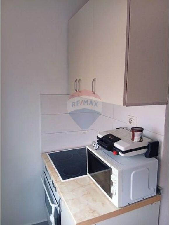 Apartament - Për Qira - Brryli, Tiranë