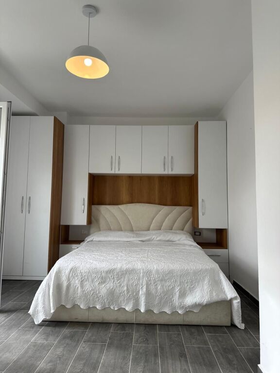 SHITET APARTAMENT 1+1 GOLEM, DURRES