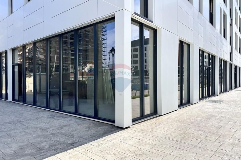 Negozio - In Affitto - Nuovo Viale, Tirana