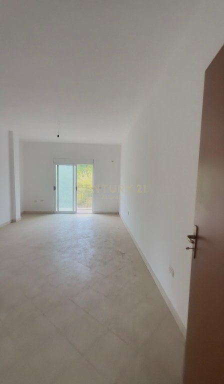 Apartment 1+1 in Shkëmbi i Kavajës, Durrës For Sale - 58,000€ | 54.9 m² 58,000 €