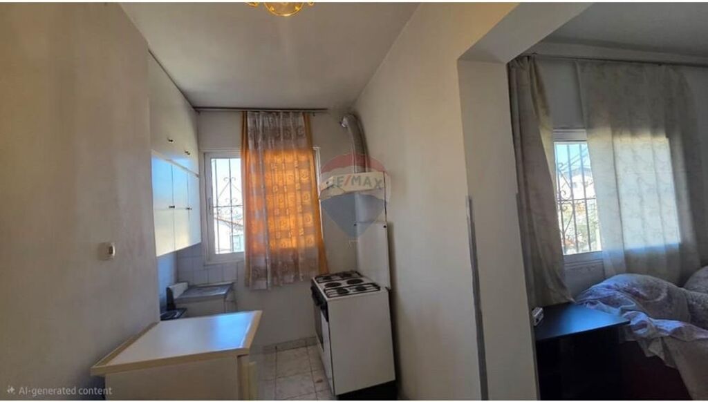 🏡 Apartament 1+1 për Shitje – Vlorë 💰