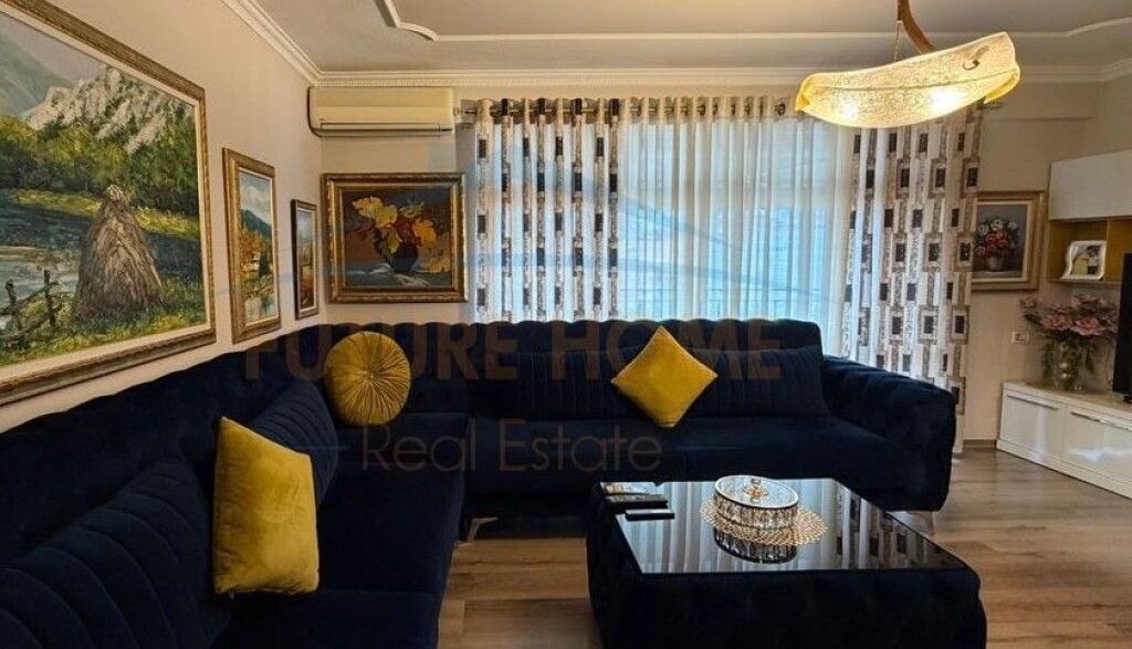 For sale, Apartment 2+1, 21 Dhjetori