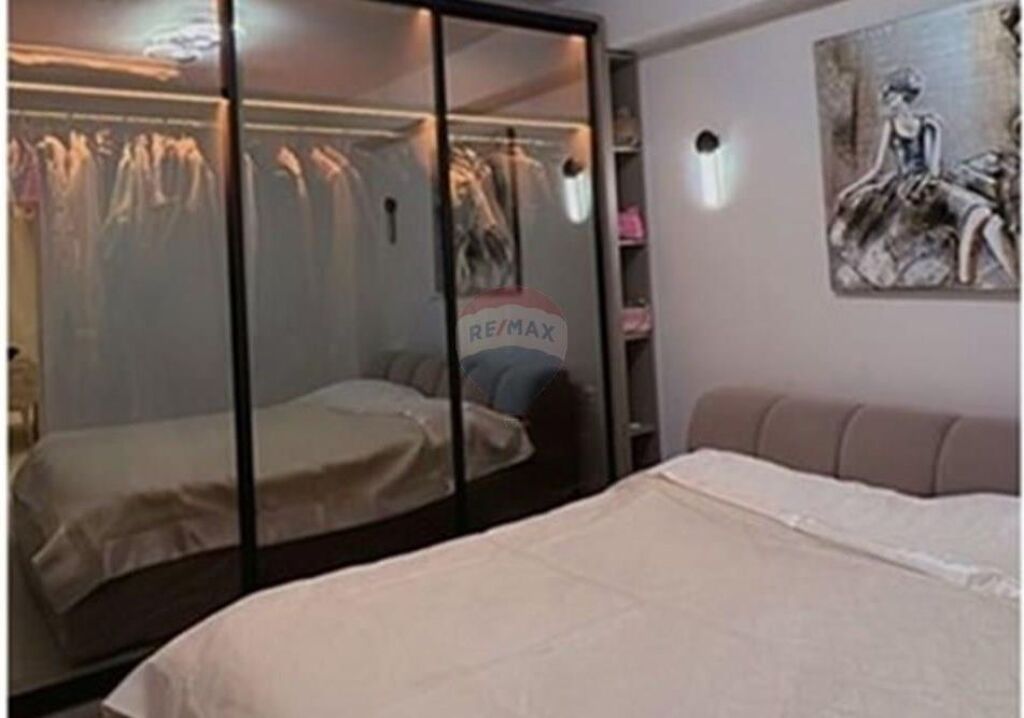 Apartament - Për Shitje - Rruga Emin Duraku, Tiranë