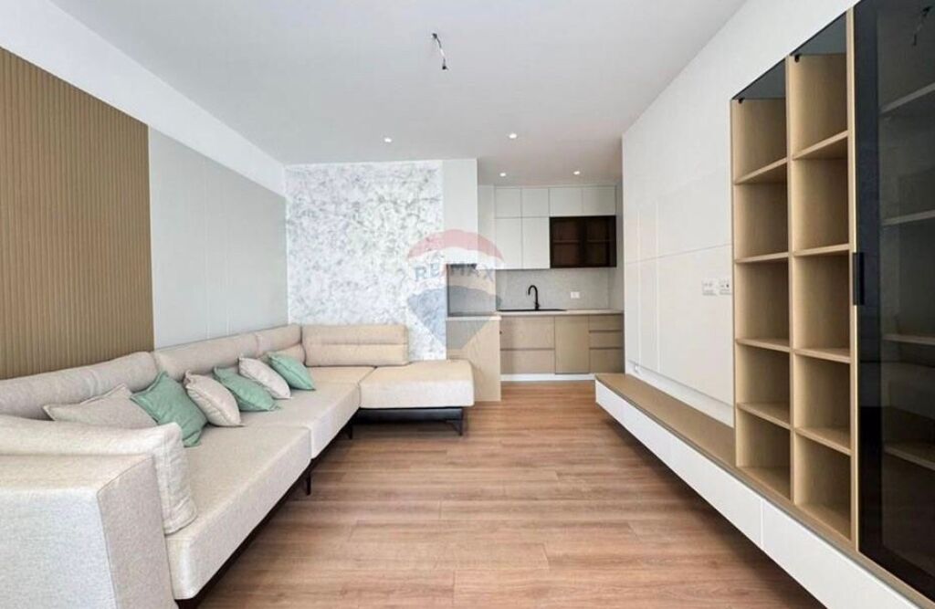 APARTAMENT 2+1 PER SHITJE TEK DONIKA CENTER ID: 530281026-1270