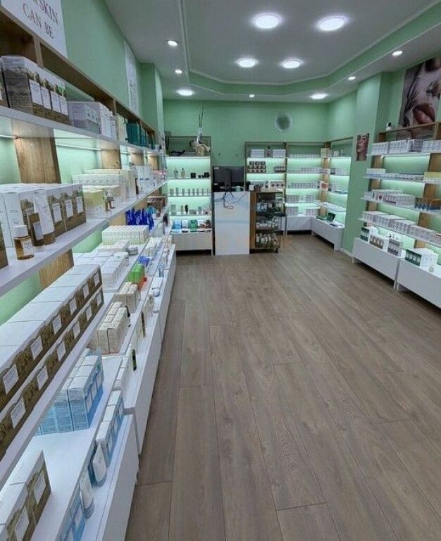 Shitet , Biznes , Rruga e Durresit , Tirane