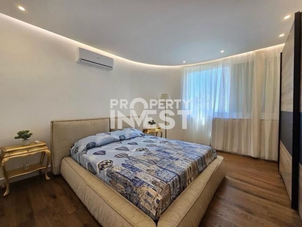 Vile fantastike per shitje ne Dhermi