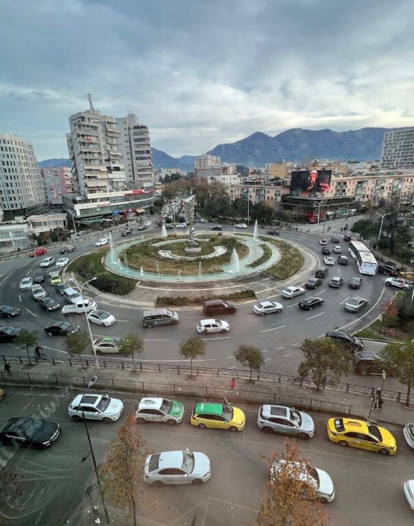 UFFICIO IN AFFITTO ZOGU I ZI