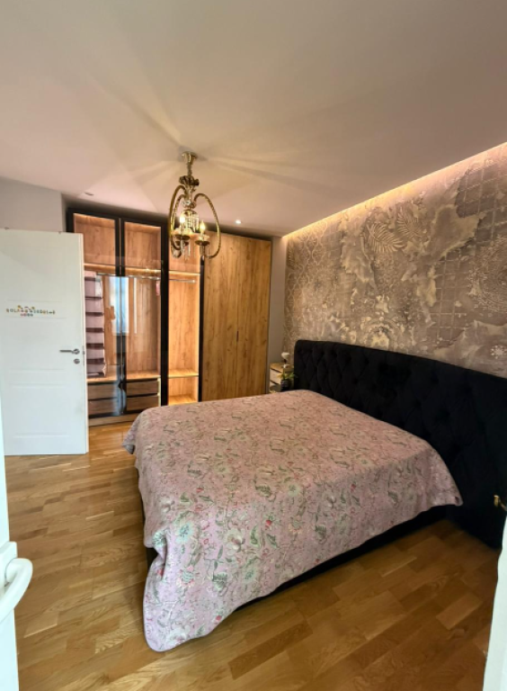 🏡 Apartament 3+1+2 për Shitje – pranë Stadiumit Air Albania