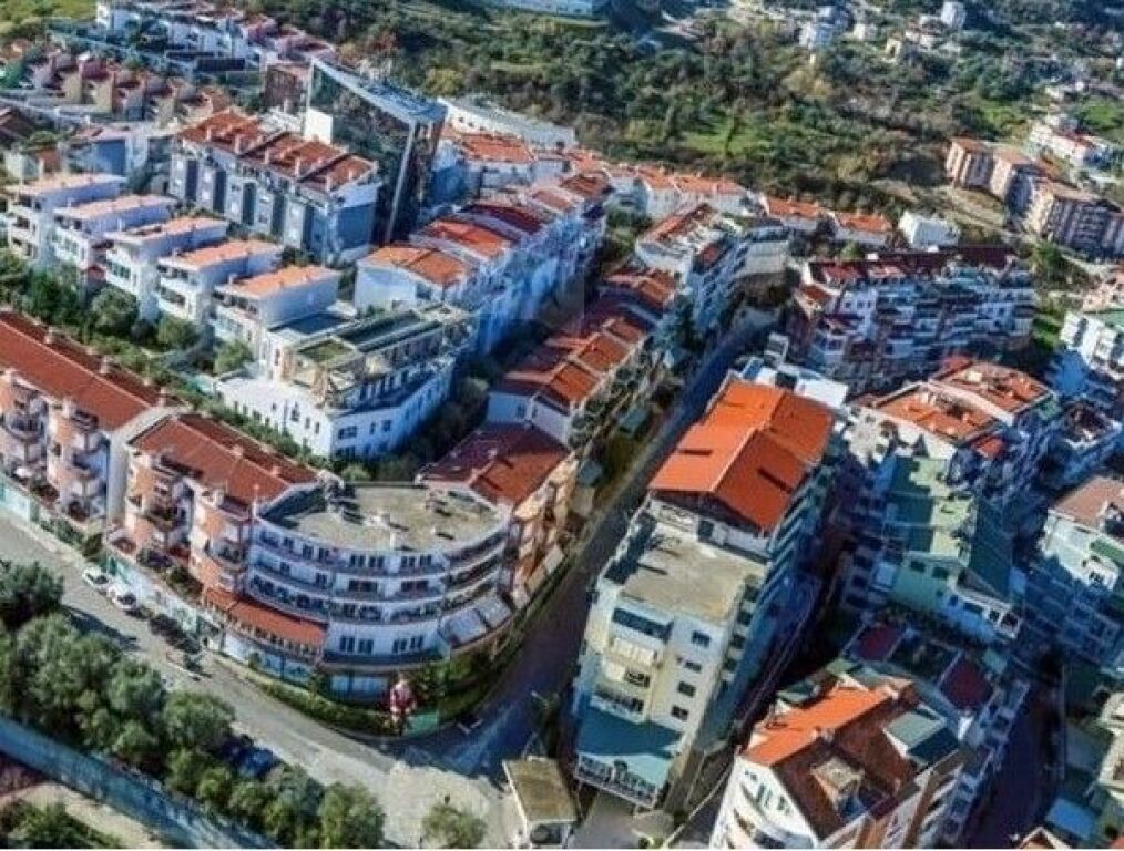 Villa - For Sale - Kodra e Diellit, Tirana(ID: 530581010-69)