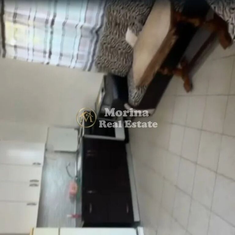 Qera | Shtëpi private 1 + 1 | Bulevardi i Ri / Stacioni Trenit| 180 €/muaj