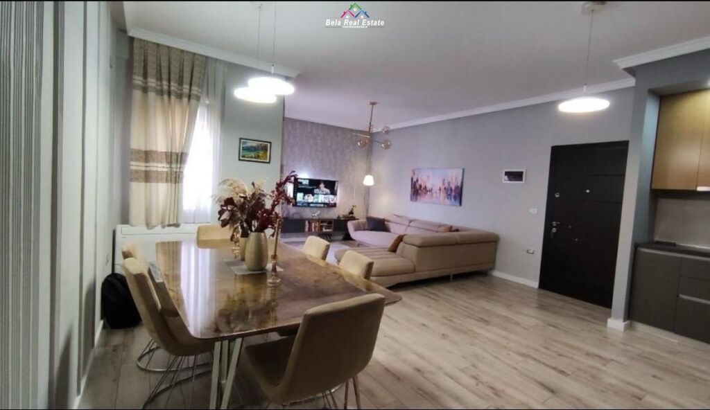 Apartament Me Qera 2+1 Tek Kopshti Botanik (ID B2201798) Tirane