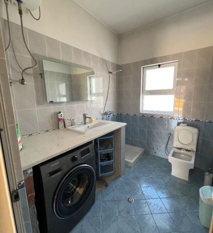 Rent | Private house 2 + 1 | Yzberisht | 400 €/month