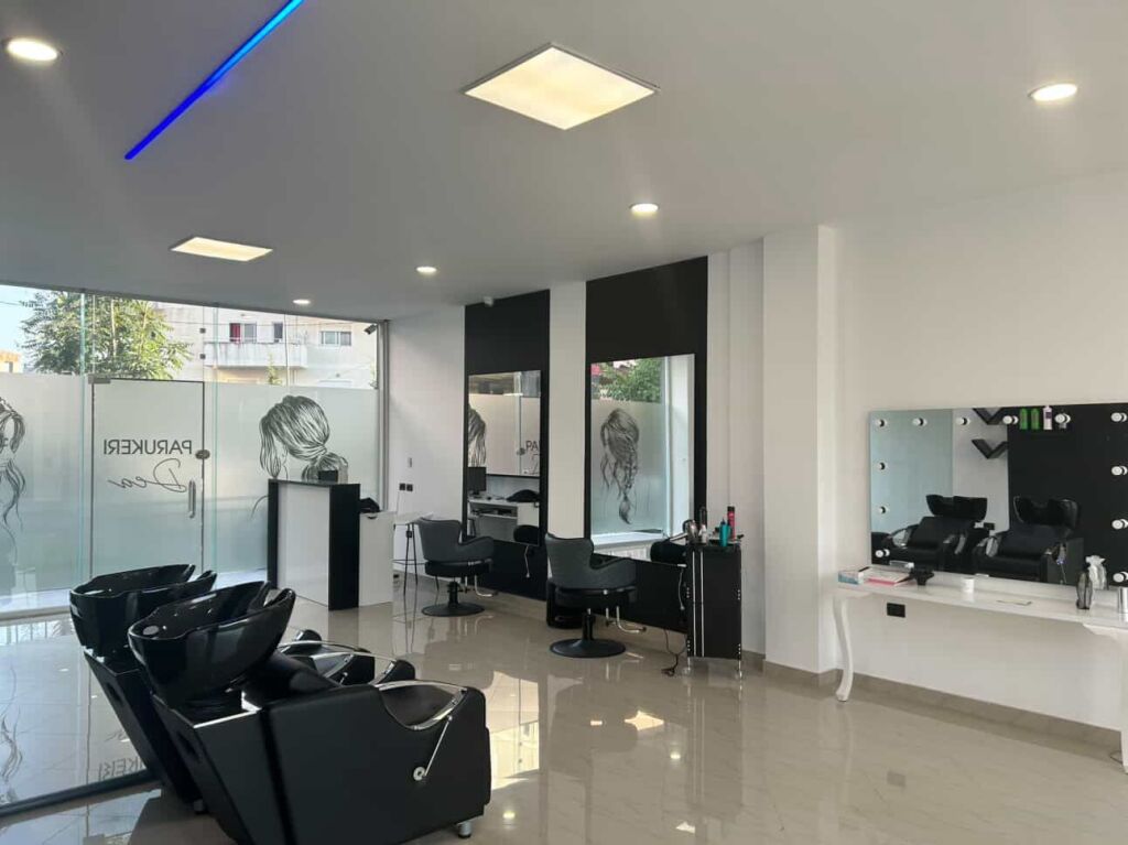 Locale in affitto a Qesarak, FRESK